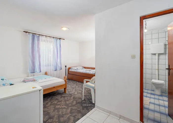 Gostinjska kuća Mat Vir