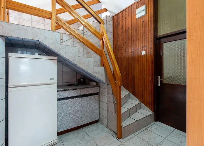 Mat Gostinjska kuća 3*